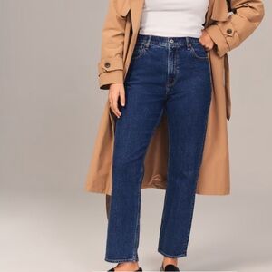 Curve Love Ultra High Rise Ankle Straight Jean